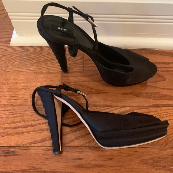 Bally black Satin T-strap heels - Picture 2 of 6